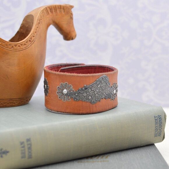 Leather Cuff Bracelet  - Picture 4 of 4